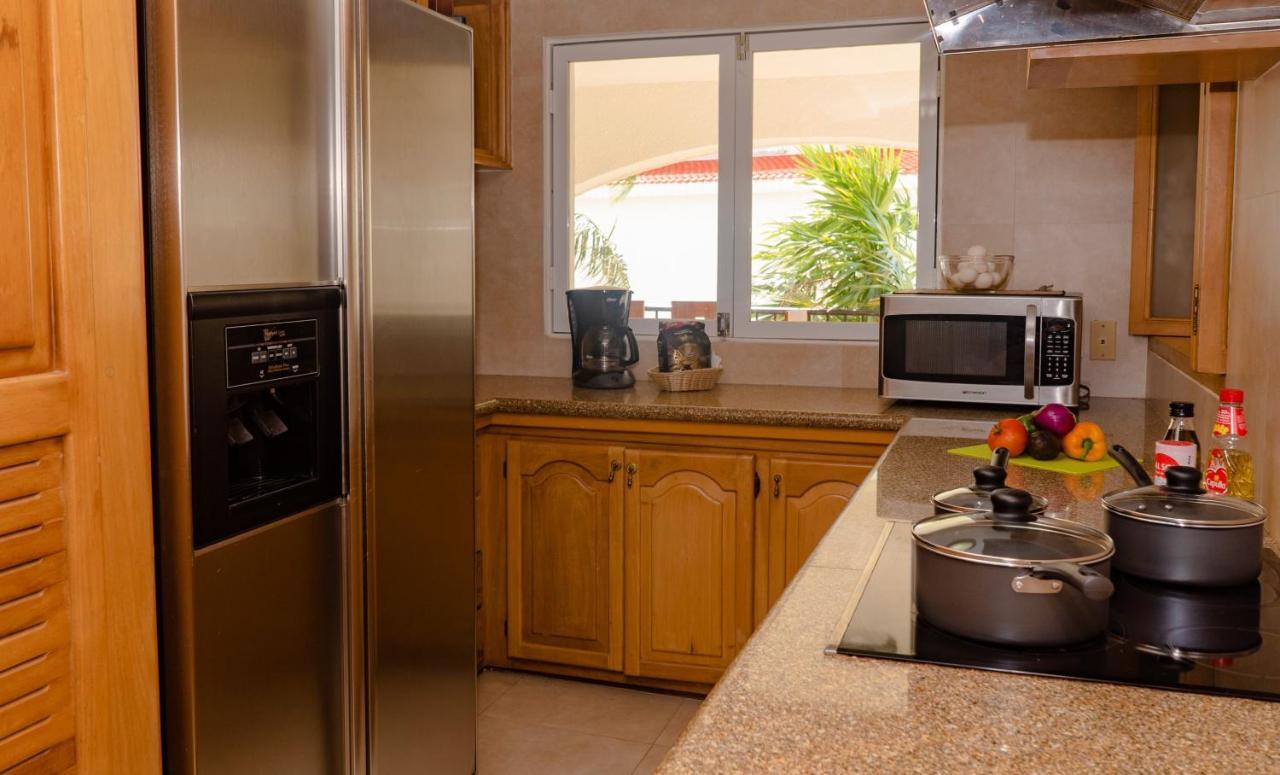 Oceanfront Condo At Voted Best Cancun Sandy Beach Экстерьер фото