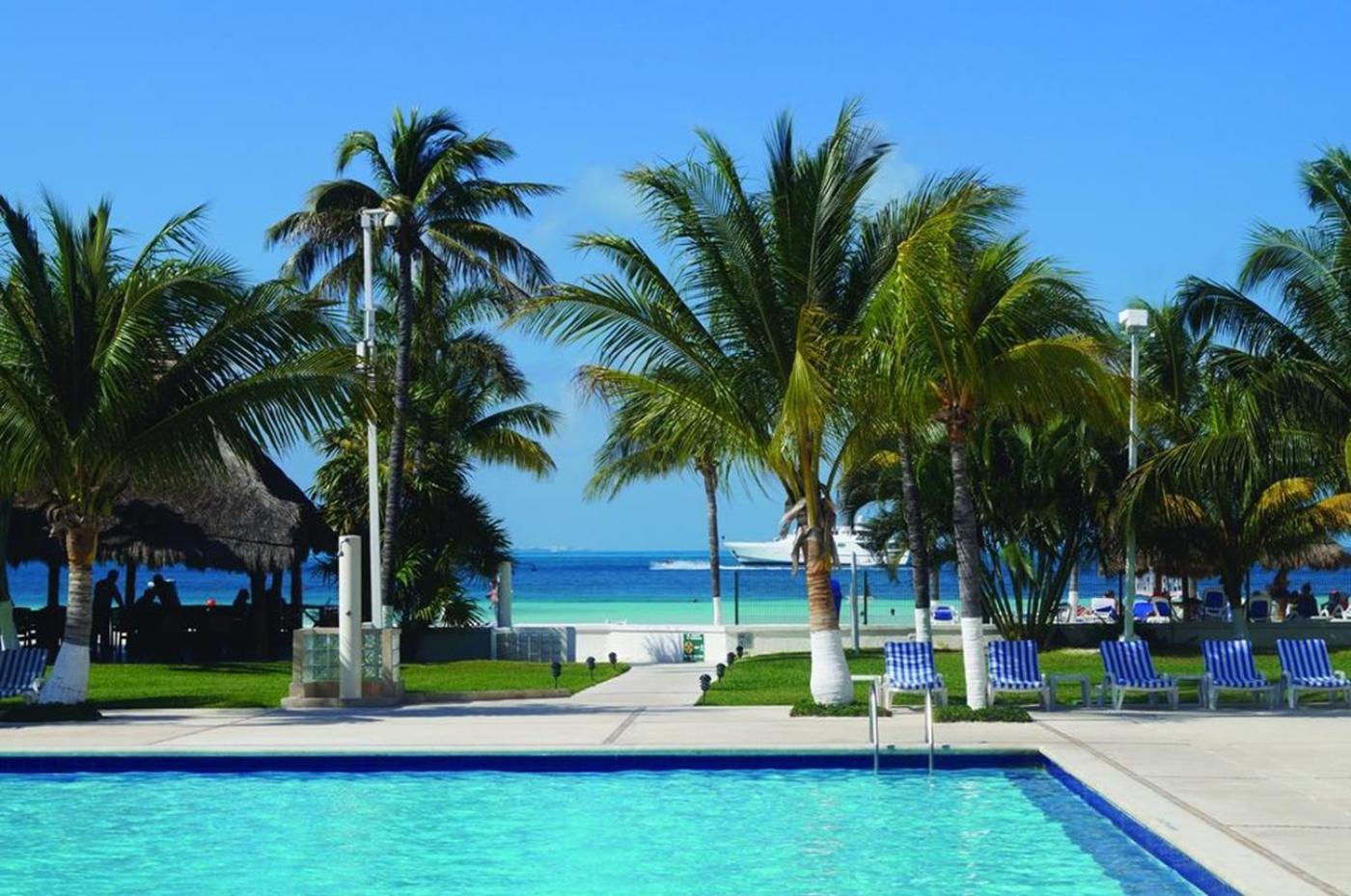 Oceanfront Condo At Voted Best Cancun Sandy Beach Экстерьер фото