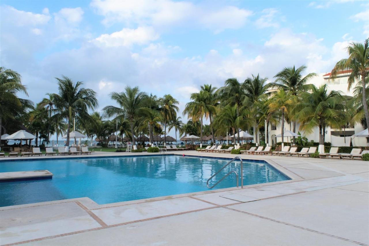 Oceanfront Condo At Voted Best Cancun Sandy Beach Экстерьер фото